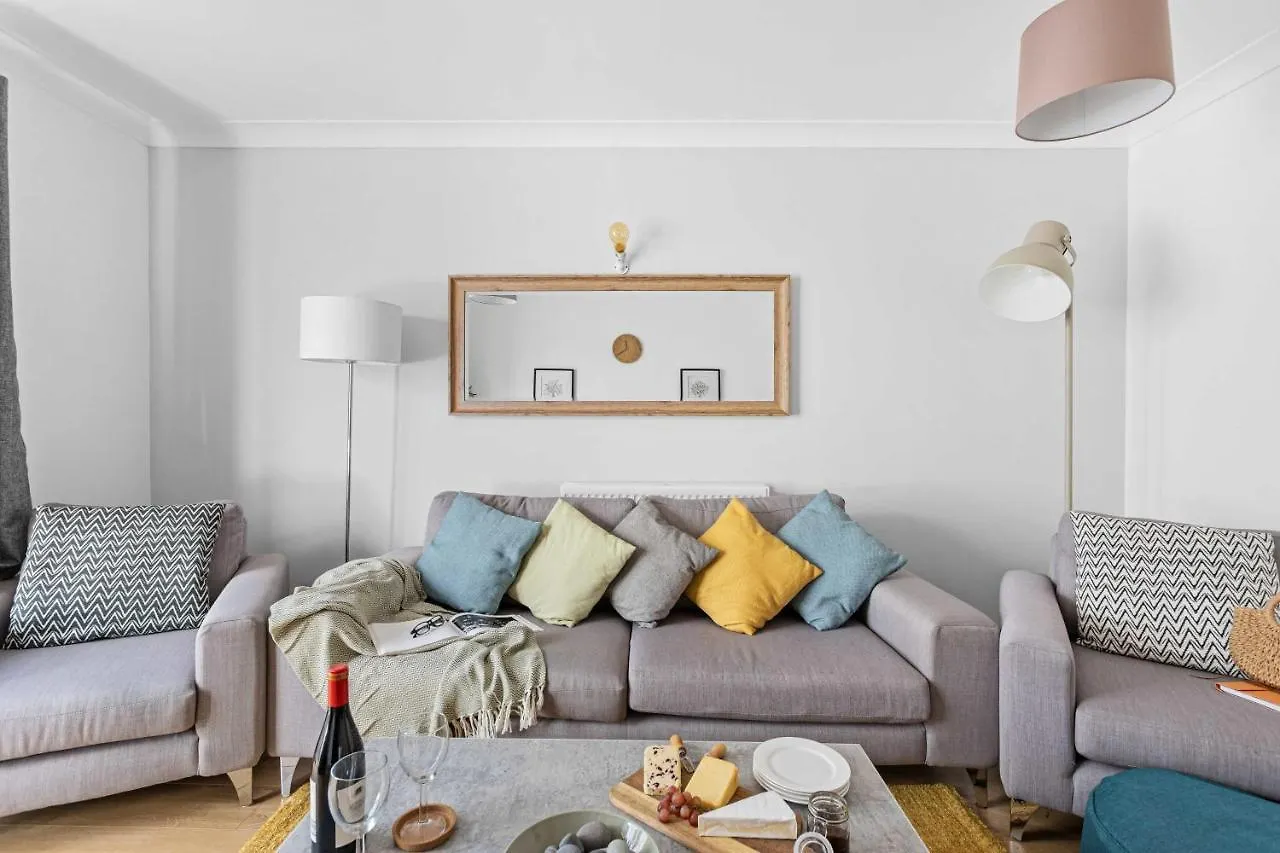 Chandlers Walk Modern Comfy Family Home In Έξετερ Σπίτι διακοπών
